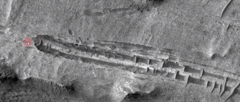 ‘Crashed Flying Saucer’ Spotted On Mars