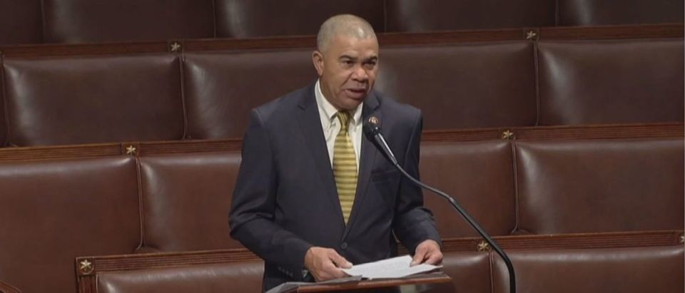 Former Democratic Rep. Lacy Clay speaks on the House floor. (Screensot/YouTube/Fox 2 St. Louis)