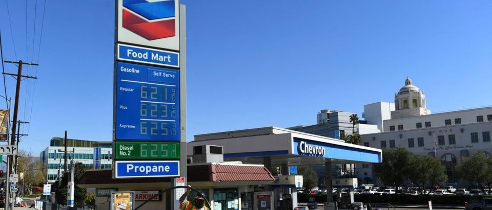 US-ECONOMY-GAS-PRICES-INFLATION