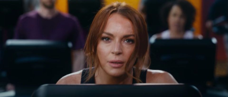 Lindsay Lohan Stars In A Planet Fitness Super Bowl Commercial The Daily Caller