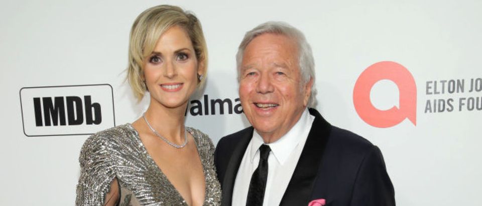 WEST HOLLYWOOD, CALIFORNIA - FEBRUARY 09: (L-R) Dana Blumberg and Robert Kraft attend the 28th Annual Elton John AIDS Foundation Academy Awards Viewing Party sponsored by IMDb, Neuro Drinks and Walmart on February 09, 2020 in West Hollywood, California. (Photo by Jemal Countess/Getty Images)
