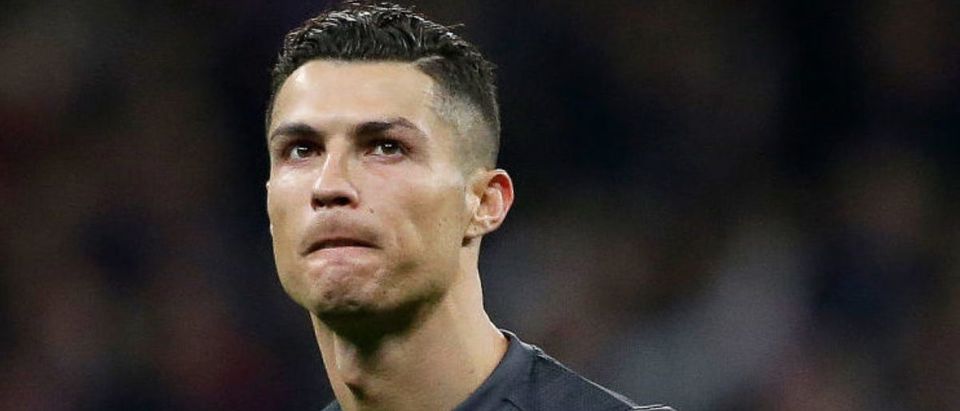 MADRID, SPAIN - FEBRUARY 20: Cristiano Ronaldo of Juventus looks dejected during the UEFA Champions League Round of 16 First Leg match between Club Atletico de Madrid and Juventus at Estadio Wanda Metropolitano on February 20, 2019 in Madrid, Spain. (Photo by Gonzalo Arroyo Moreno/Getty Images)