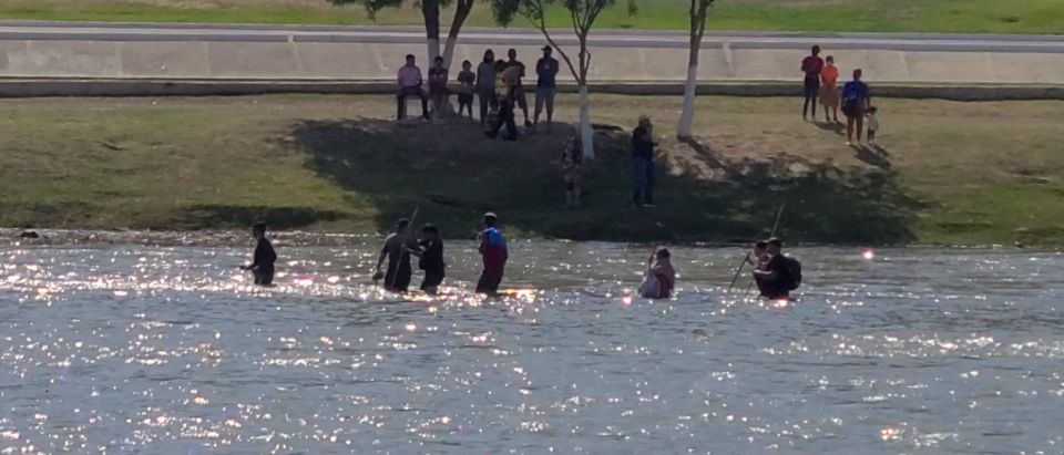 Migrants Crossing In Piedras Negras