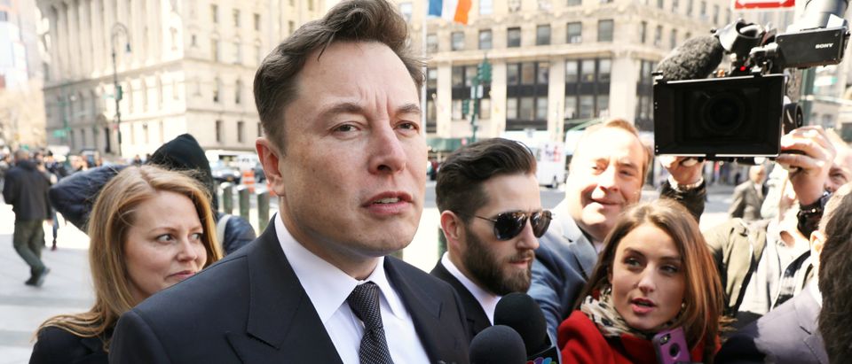 Tesla CEO Elon Musk arrives at Manhattan federal court for a hearing on his fraud settlement with the SEC in New York