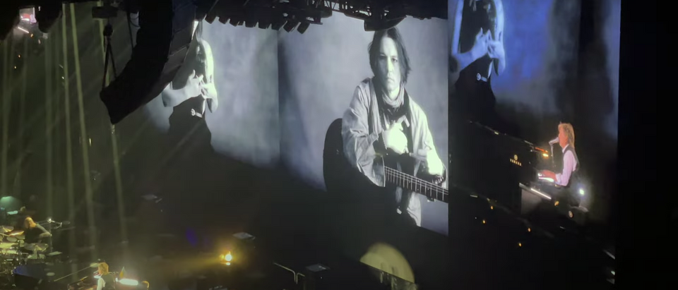Paul McCartney in Concert, My Valentine featuring Johnny Depp, YouTube, via Echo_360