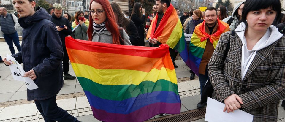 The Rapid Uptick In LGBT Identification Is Driven By People Who Are Actually Straight, Report Finds
