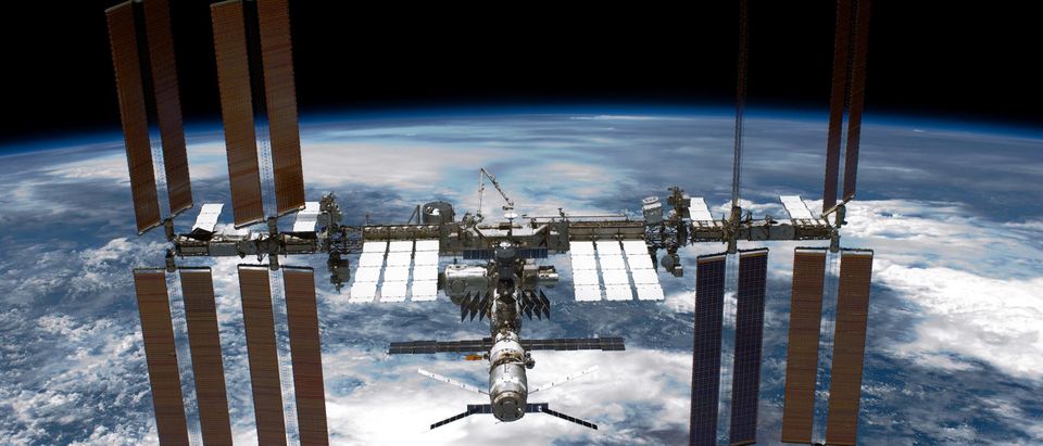 Space Shuttle Endeavour Makes Last Trip To ISS Under Command Of Astronaut Mark Kelly