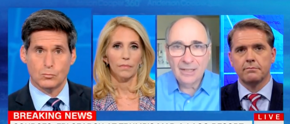 CNN's David Axelrod talks about the raid on Donald Trump's home [Screenshot CNN]