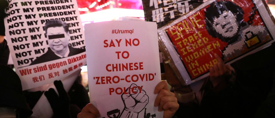 People Protest China's Zero-Covid Policies in Seoul