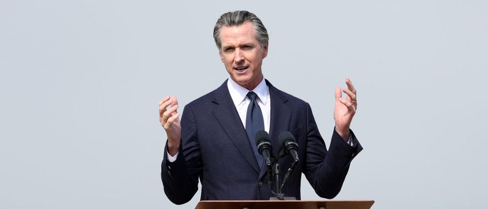 California Gov. Newsom And West Coast Leaders Sign Climate Agreement