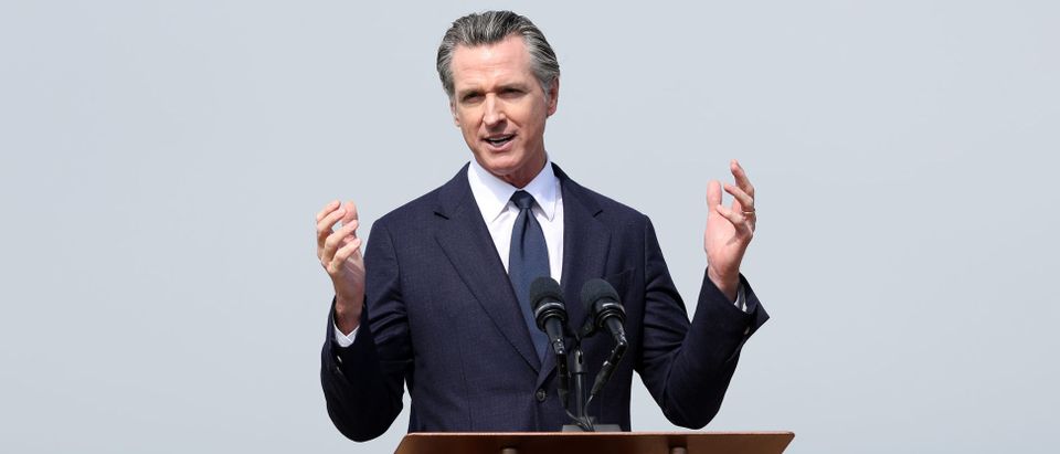 California Gov. Newsom And West Coast Leaders Sign Climate Agreement