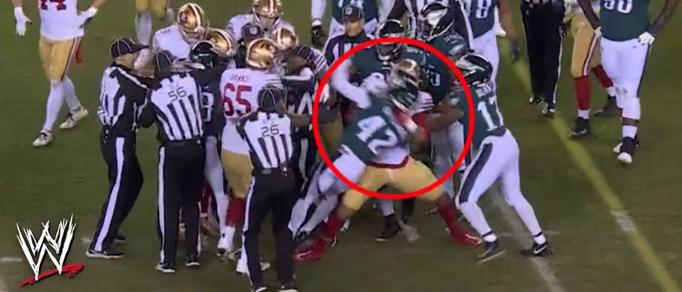 Trent Williams, K'Von Wallace ejected after 49ers-Eagles fight