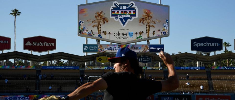 Dodger Game outfits