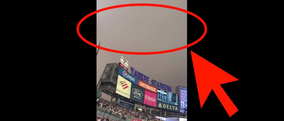 Yankee Stadium smoke: See how Canadian wildfires created eerie scene for  Yankees vs. White Sox game
