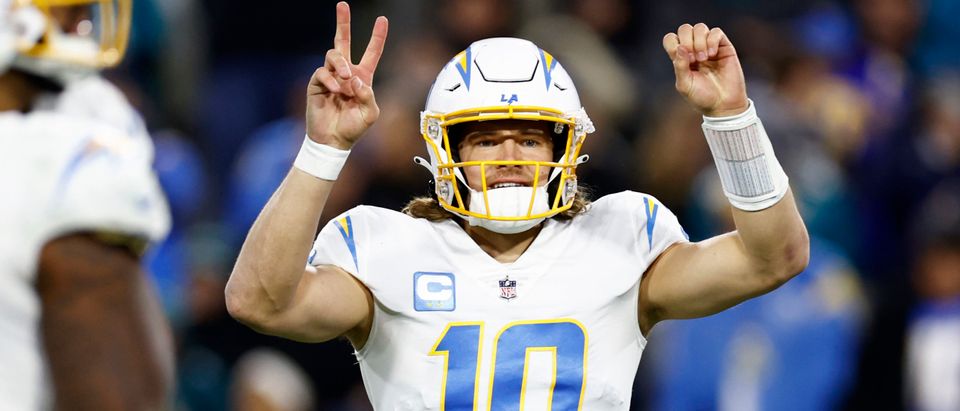 Chargers' Justin Herbert Signs NFL Record $262.5 Million Deal