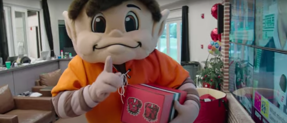 Browns Can't Determine Sex Of Their Brownie The Elf Mascot – OutKick