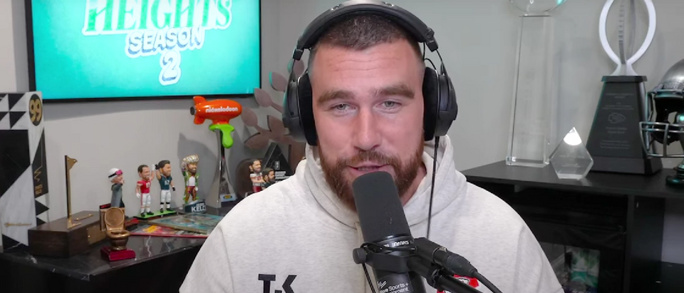Travis Kelce Just Put His Nickname For Taylor Swift On Blast