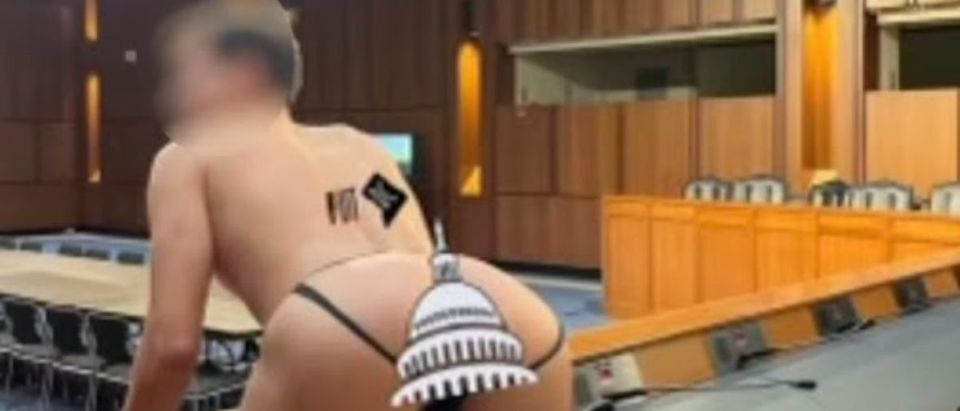 Rep Parti Sex Video - EXCLUSIVE: Senate Staffer Caught Filming Gay Sex Tape In Senate Hearing  Room (GRAPHIC) | The Daily Caller