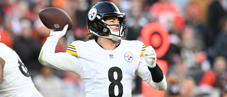 Steelers Trade Kenny Pickett To Philly After He Handled Russell Wilson Signing Like A Little Baby