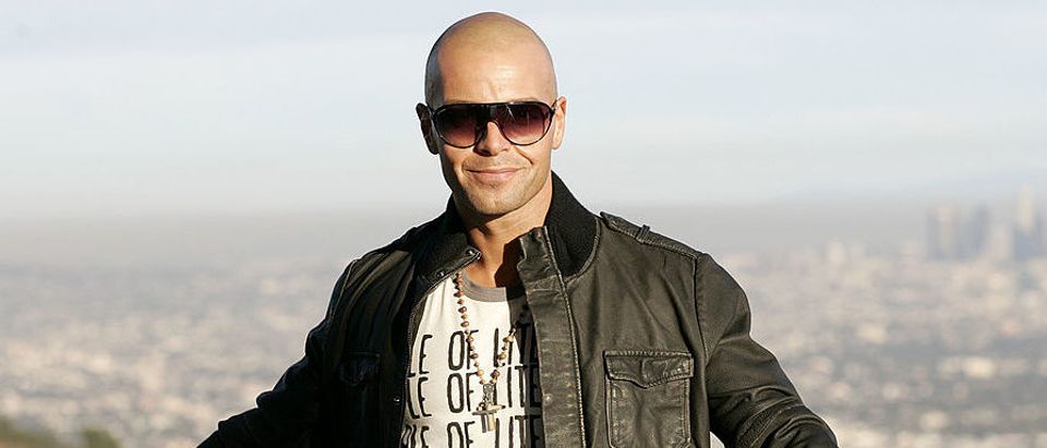 Joey Lawrence’s Wife Files For Divorce With Major Custody Demands: REPORT